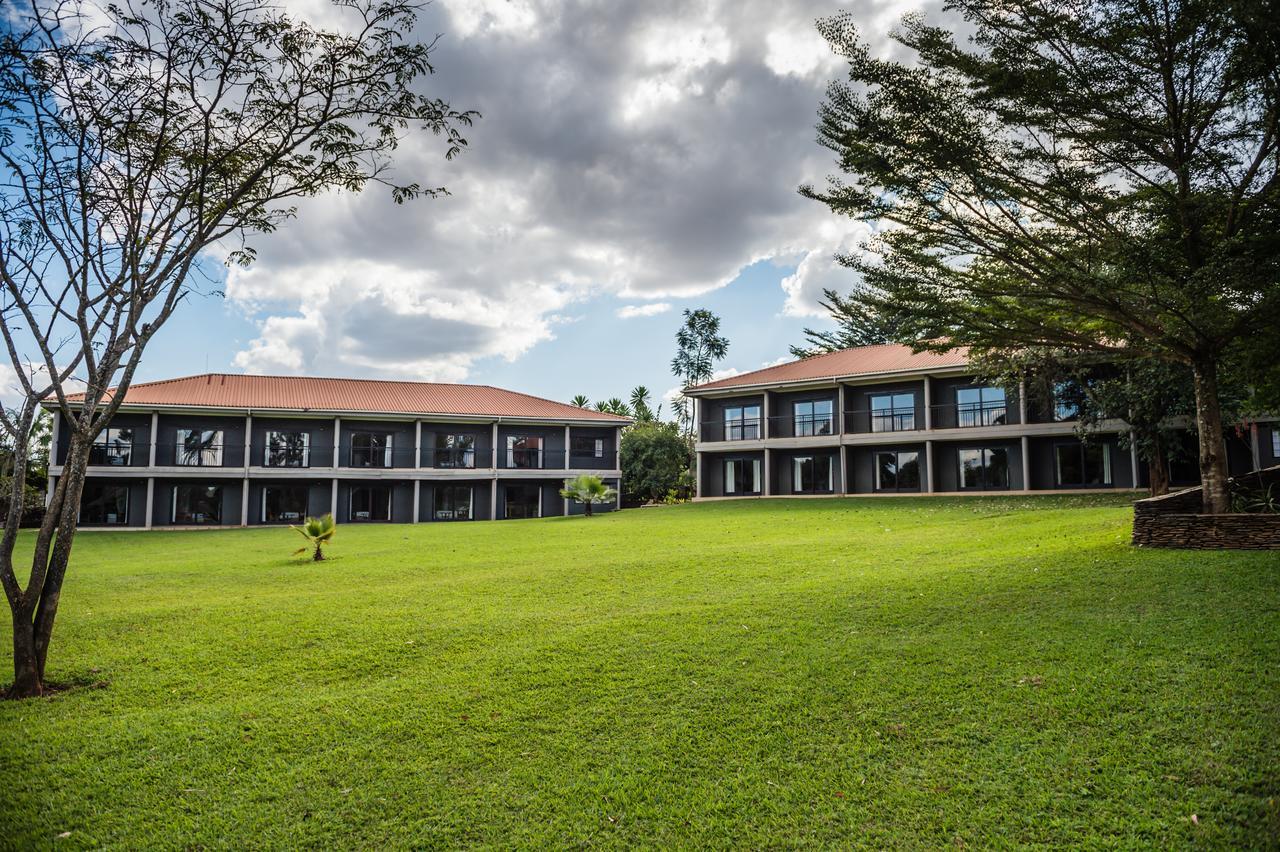 Royal Solwezi Hotel エクステリア 写真